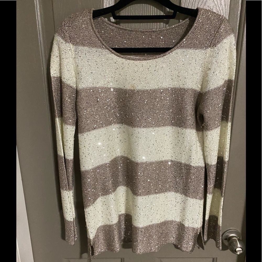 Holiday sweater with sequins